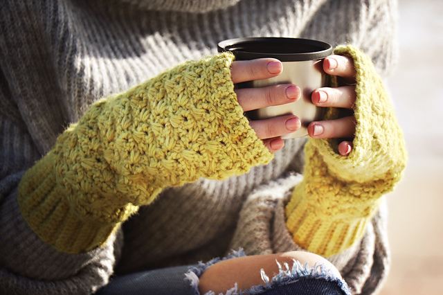 Edith Fingerless Mittens