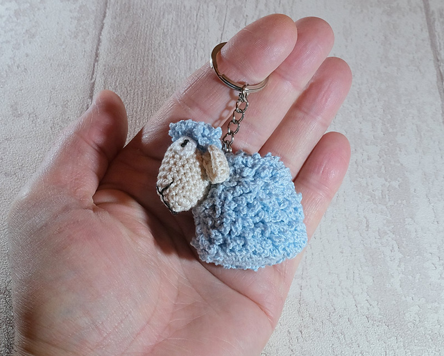 Curly Sheep Amigurumi