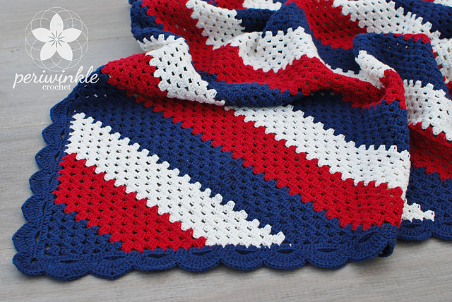 Diagonal Stripe Cot Blanket