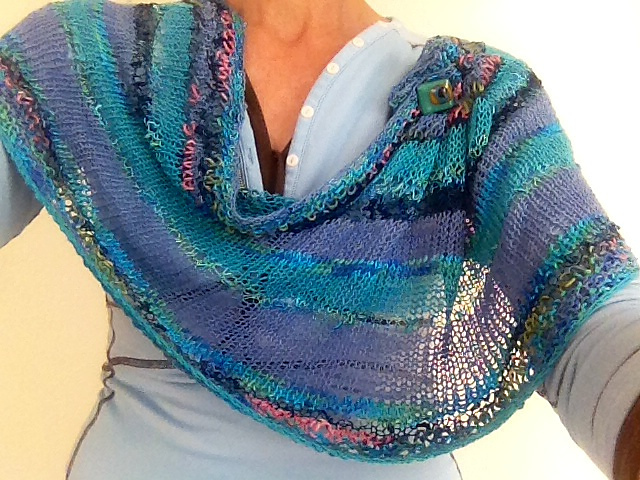 Vibrant Cowl