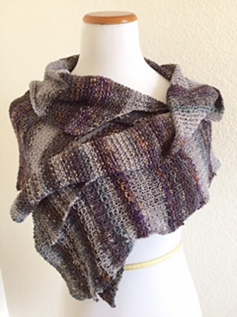 Greyscale shawl