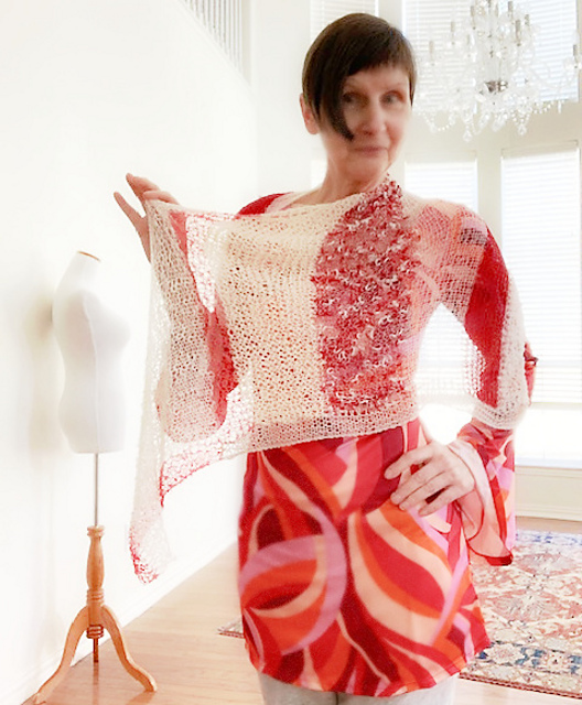 Lipstick & powder shawl