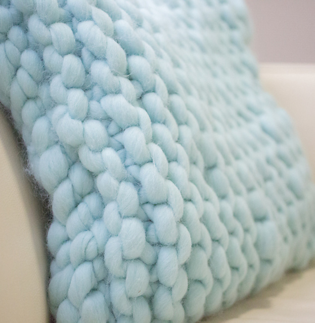 Modèle coussin bleu lagon Phil Big