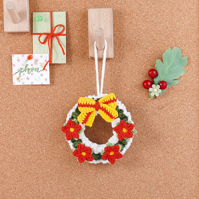Poinsettia Wreath