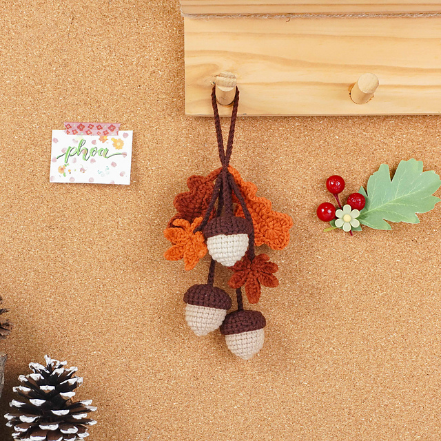 Acorn Car Hanging