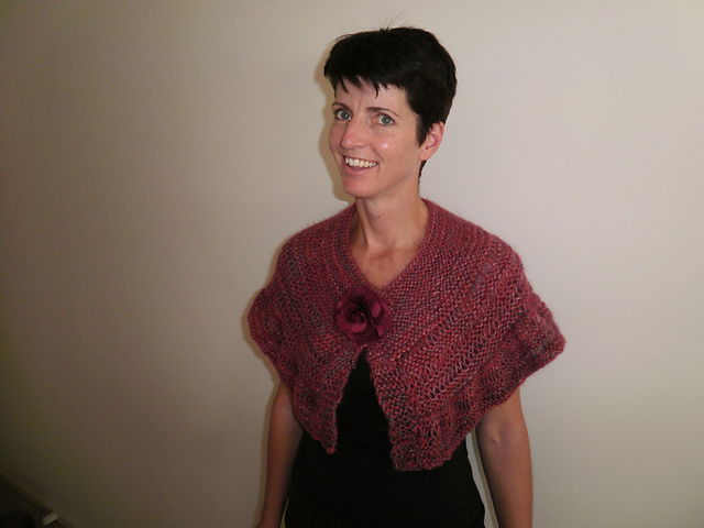 Easy Capelet