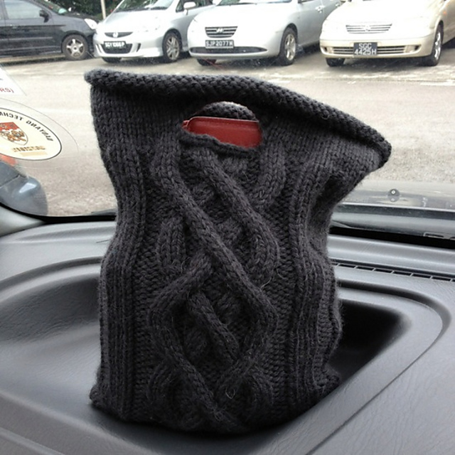Aran Cable Lunch Tote
