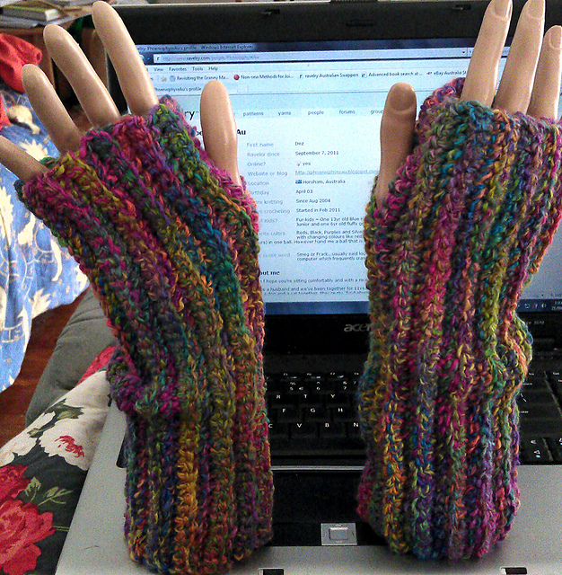 Phoenixphyre Dreams Basic Fingerless Gloves