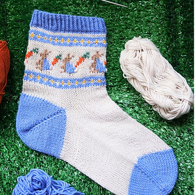 Peter Rabbit 4 Ply Socks