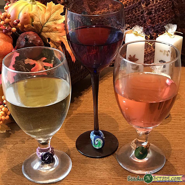 5 Minute Wine Glass Charms