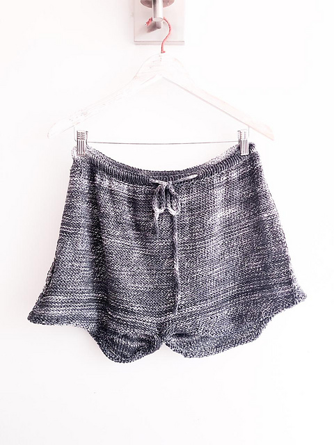 Short Almendra