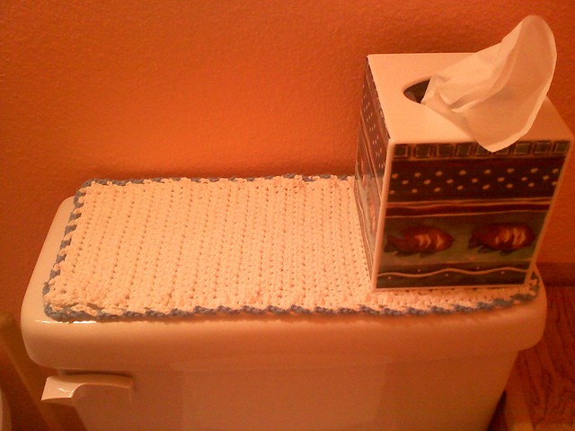 Ocean Waves Tank Doily