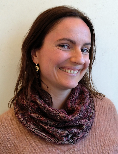 Hourglass cowl - Cuello Hourglass