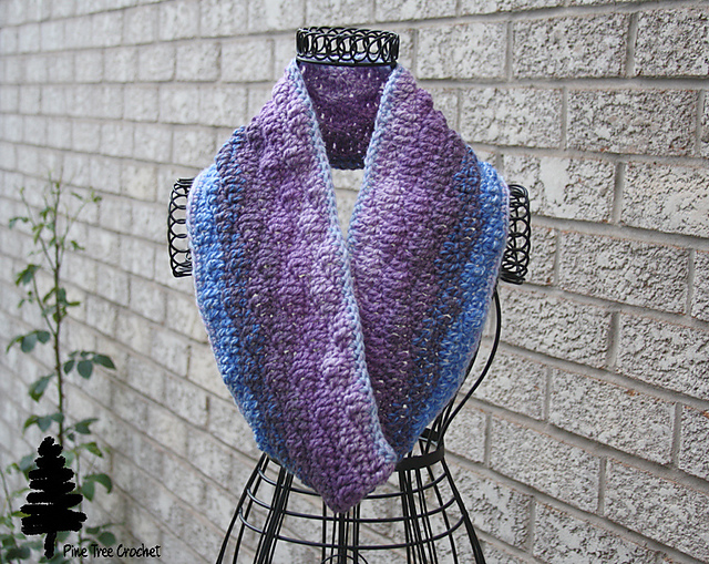 Coastal Waves Cowl