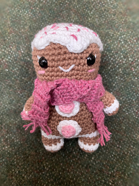 Georgia the Gingerbread Girl Amigurumi Crochet