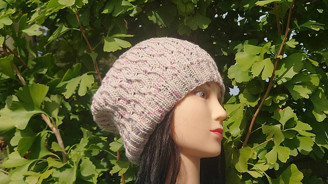 Friends (Brioche Hat)