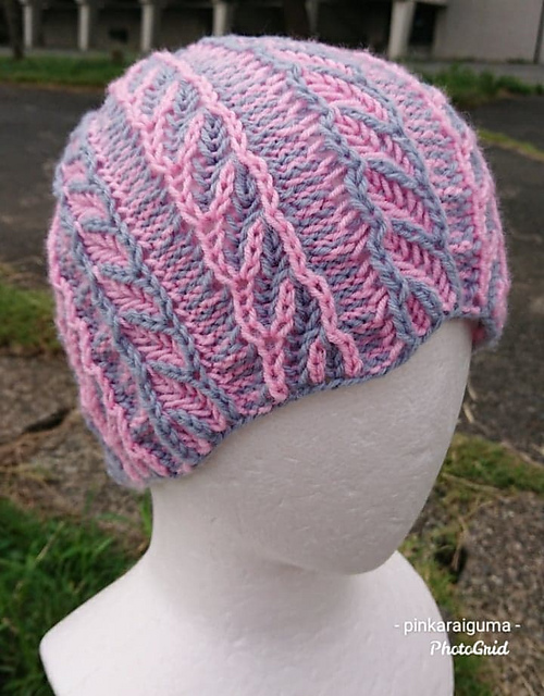 Z and S Twist Hat