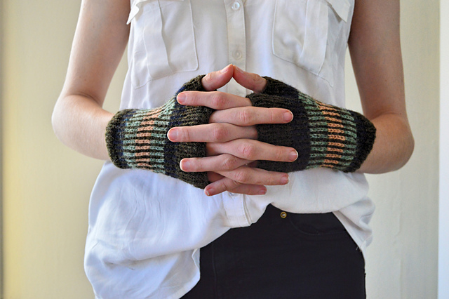 Edlin Fingerless Gloves