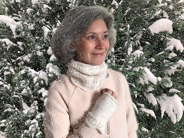 Snow on Snow Cowl and Mitts