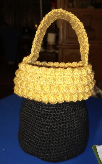 Pot o Gold Basket