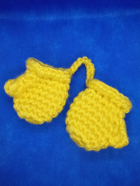 Mitten ornament