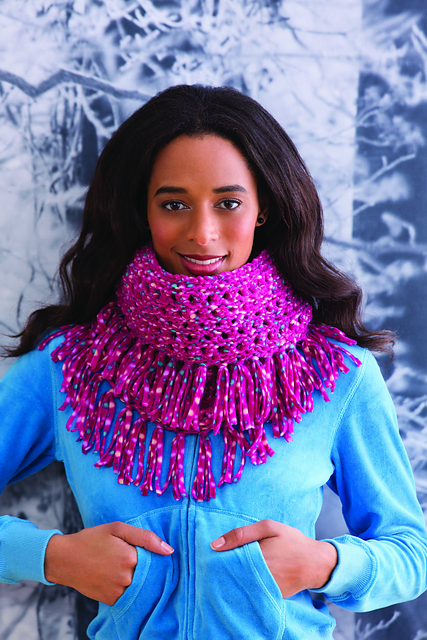 Fringed Infinity Cowl