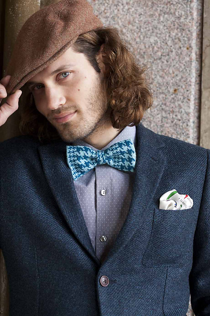 #09 Houndstooth Bow Tie