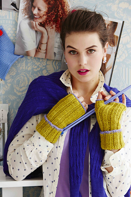 #03 Ribbed Fingerless Mitts