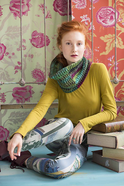 Double Crochet Cowl