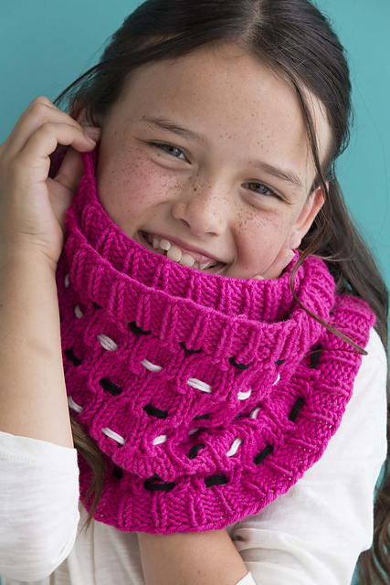 #15 Woven Lines Cowl