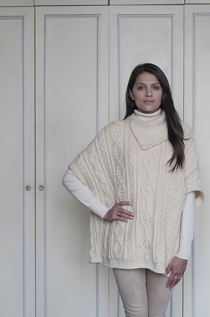 #20 Poncho Pullover