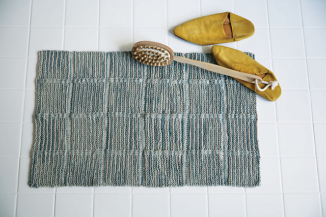 #23 Textured Mat