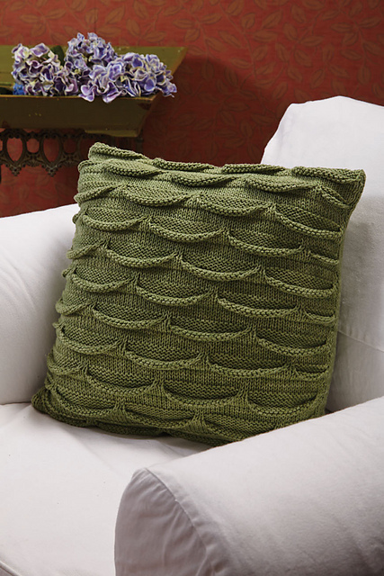 #24 Scalloped Pillow