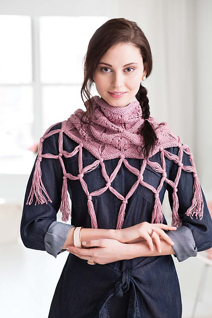 #14 Knotted Cowl