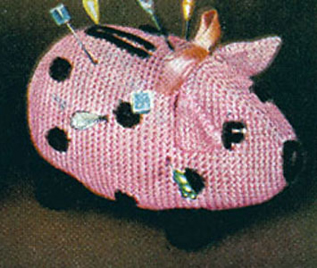 Porky Dot Pin Cushion #7094