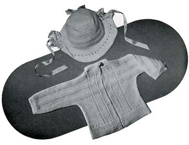 Infant's Knitted Set #511