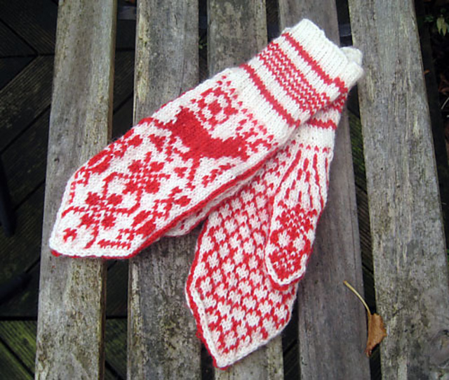Virrevott / Mittens with a Twist