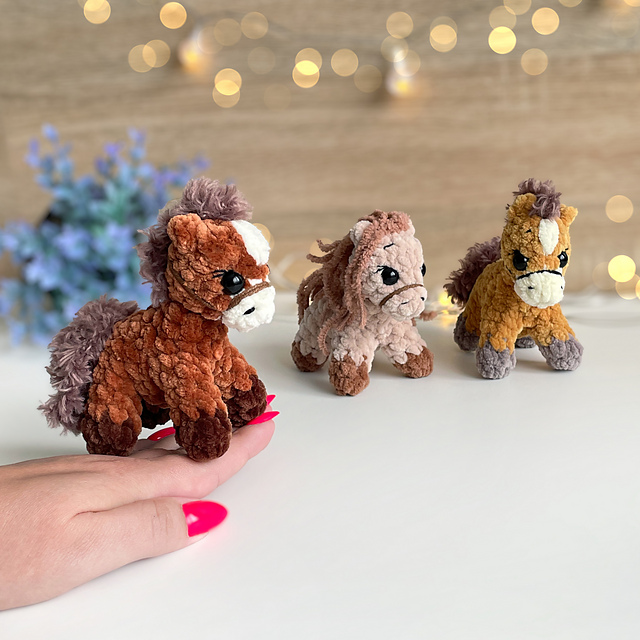 Tiny Horse