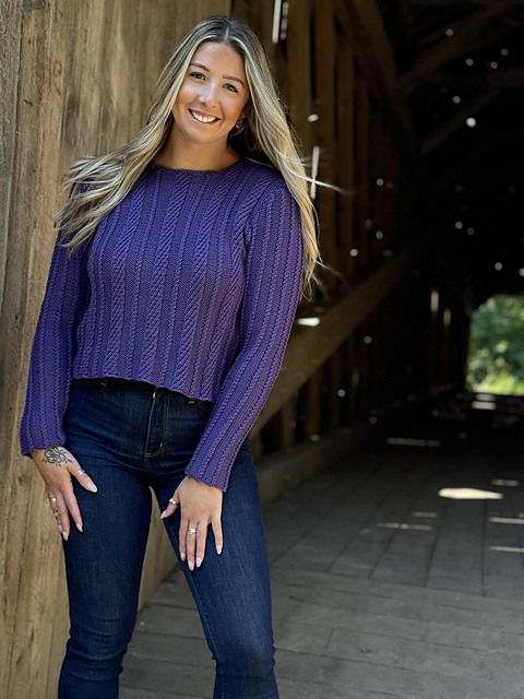 3498 Spiral Rib Pullover