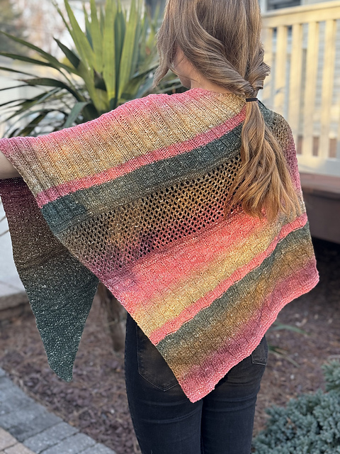 3473 Matita Shawl