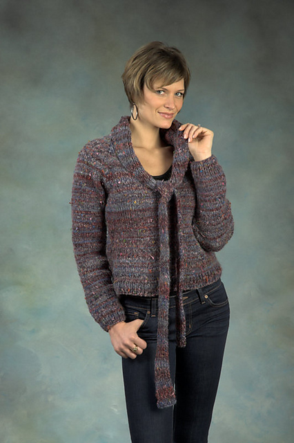 Women’s Pullover with Neck Tie