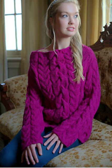 2735 Oversized Cable Pullover