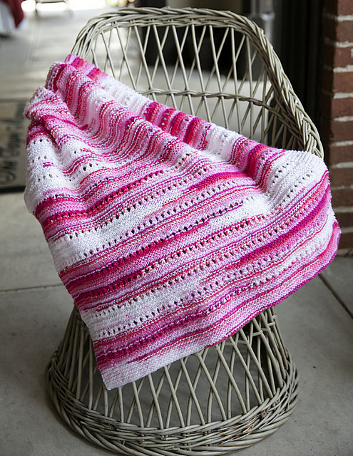 F695 Textured Baby Throw
