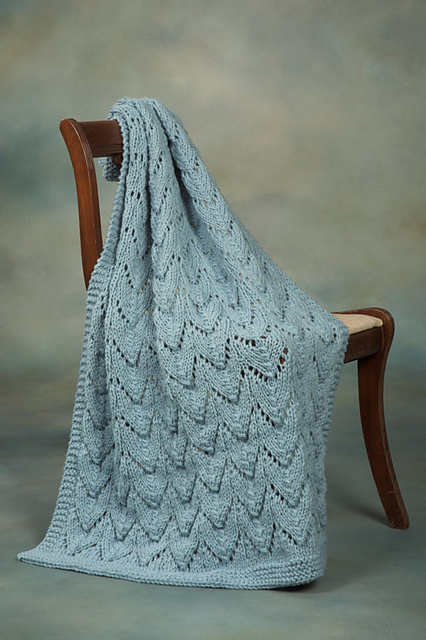 Horseshoe Lace Throw 14