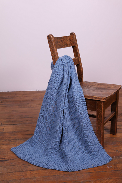 658-09 Diagonal Lines Throw