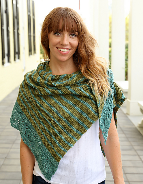 3049 Lace Edge Fichu & Shawl