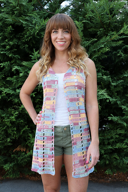 3127 Women's Vest