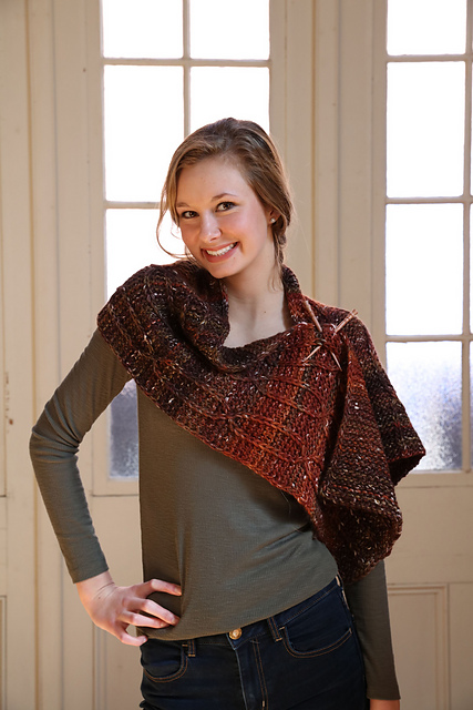 3183 Cowl and Scarf