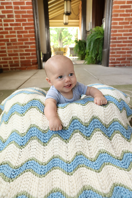 3150 Striped Baby Blanket