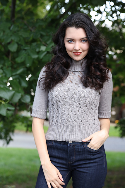 2997 Cable Lace Pullover